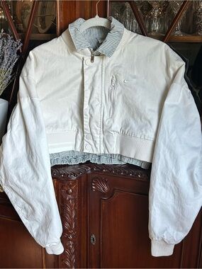 Nike Canvas Destroyer Cropped Jacket in Phantom & Summit White Women’s